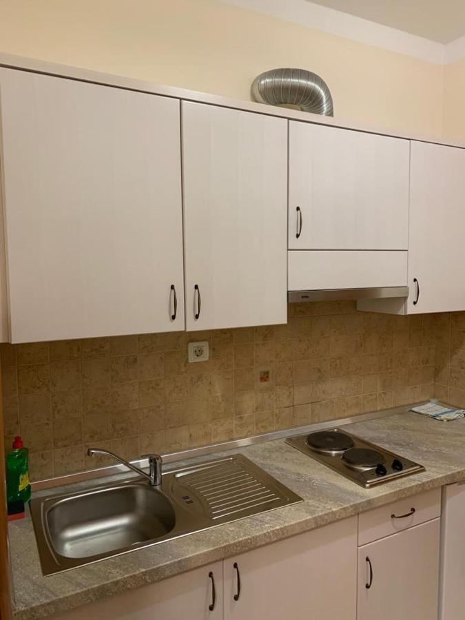 Apartmani Dubrava โปดสตรานา ภายนอก รูปภาพ